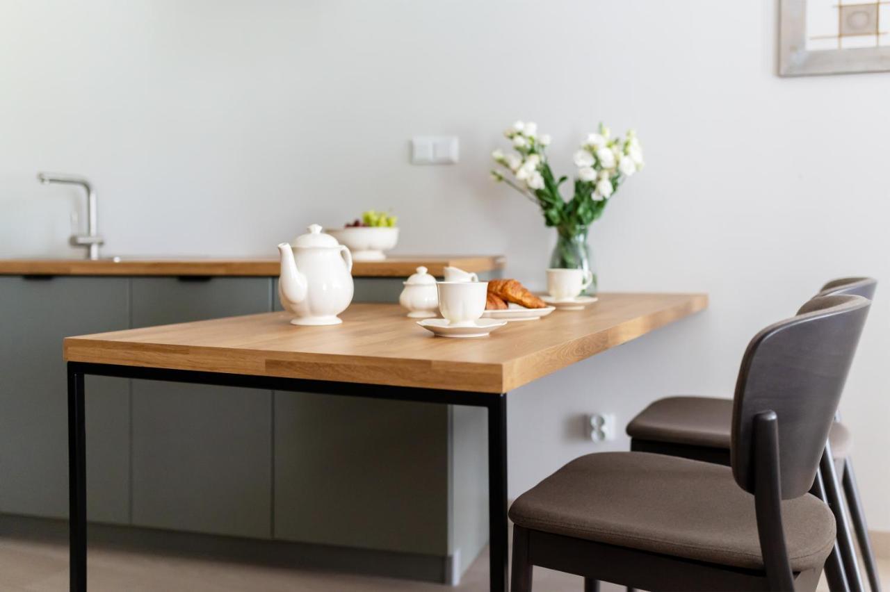 Apartamenty Kasprzaka P&O Serviced Apartments Warszawa Exteriör bild