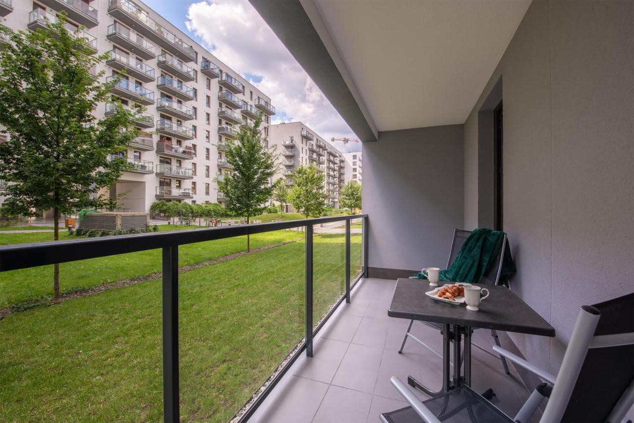 Apartamenty Kasprzaka P&O Serviced Apartments Warszawa Exteriör bild