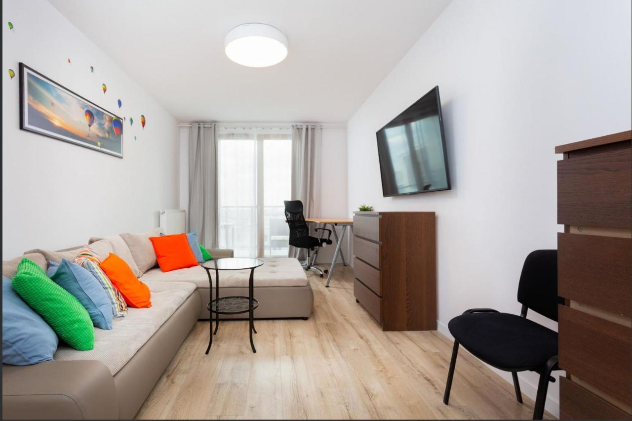 Apartamenty Kasprzaka P&O Serviced Apartments Warszawa Exteriör bild