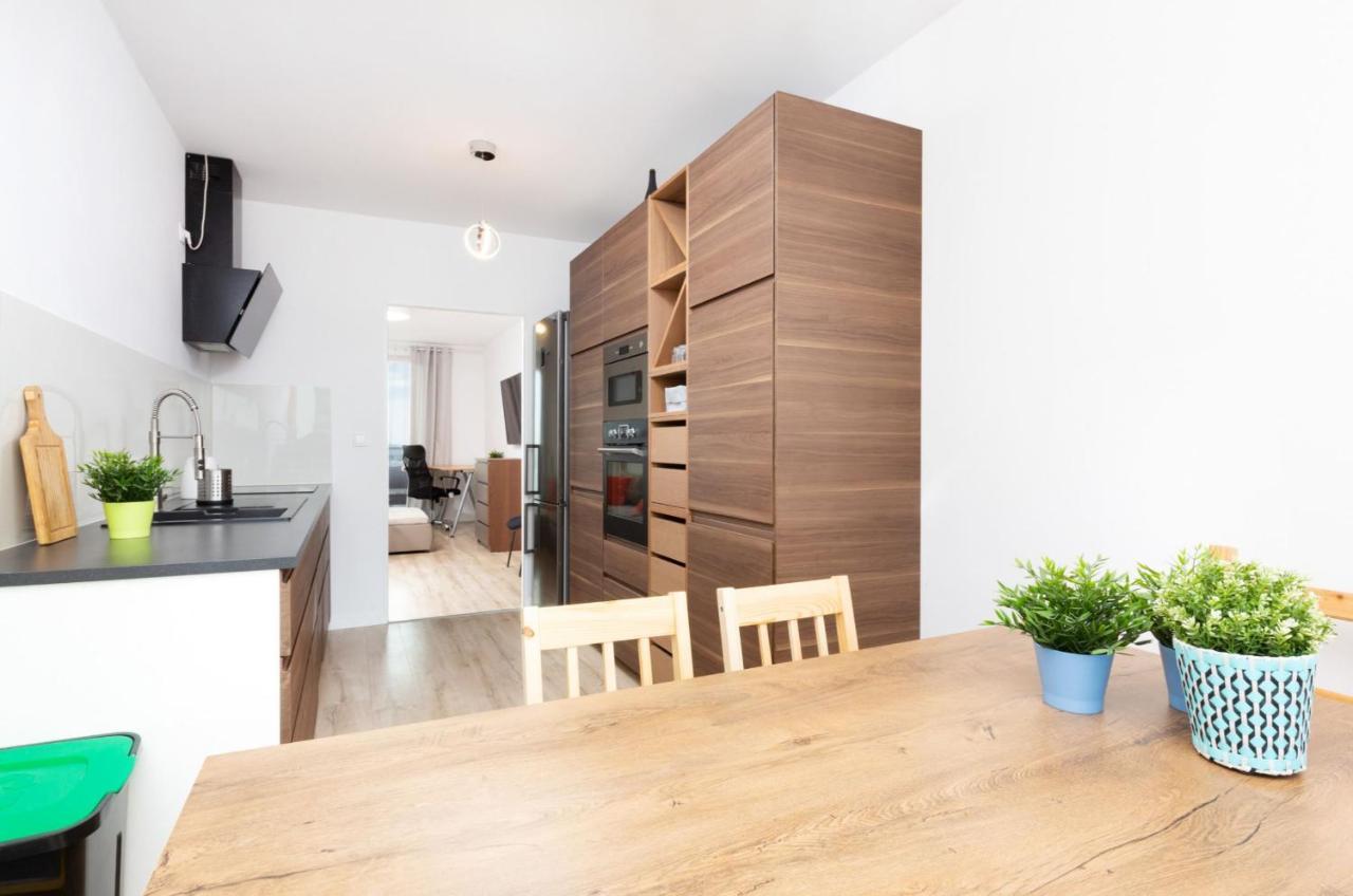 Apartamenty Kasprzaka P&O Serviced Apartments Warszawa Exteriör bild