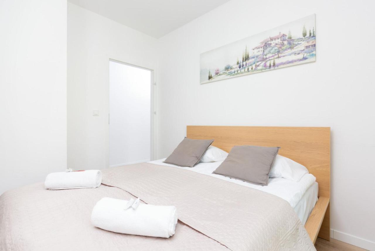 Apartamenty Kasprzaka P&O Serviced Apartments Warszawa Exteriör bild